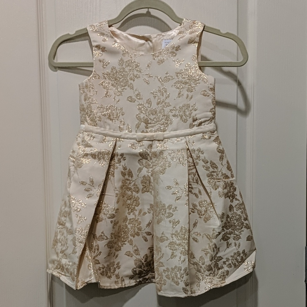 ❣️HOST PICK ❣️ New toddler Jacquard Dress!